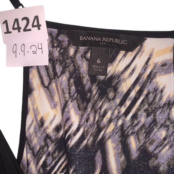 Banana Republic Romper, Pants Halter Back Cinched Waist, Size 6, Black Cream - Picture 2 of 3